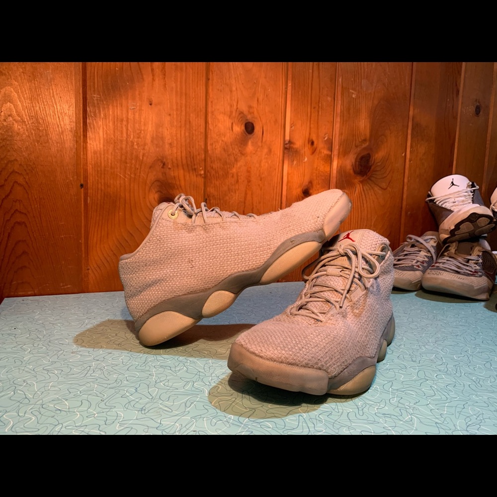 Jordan Future Low “Grey”